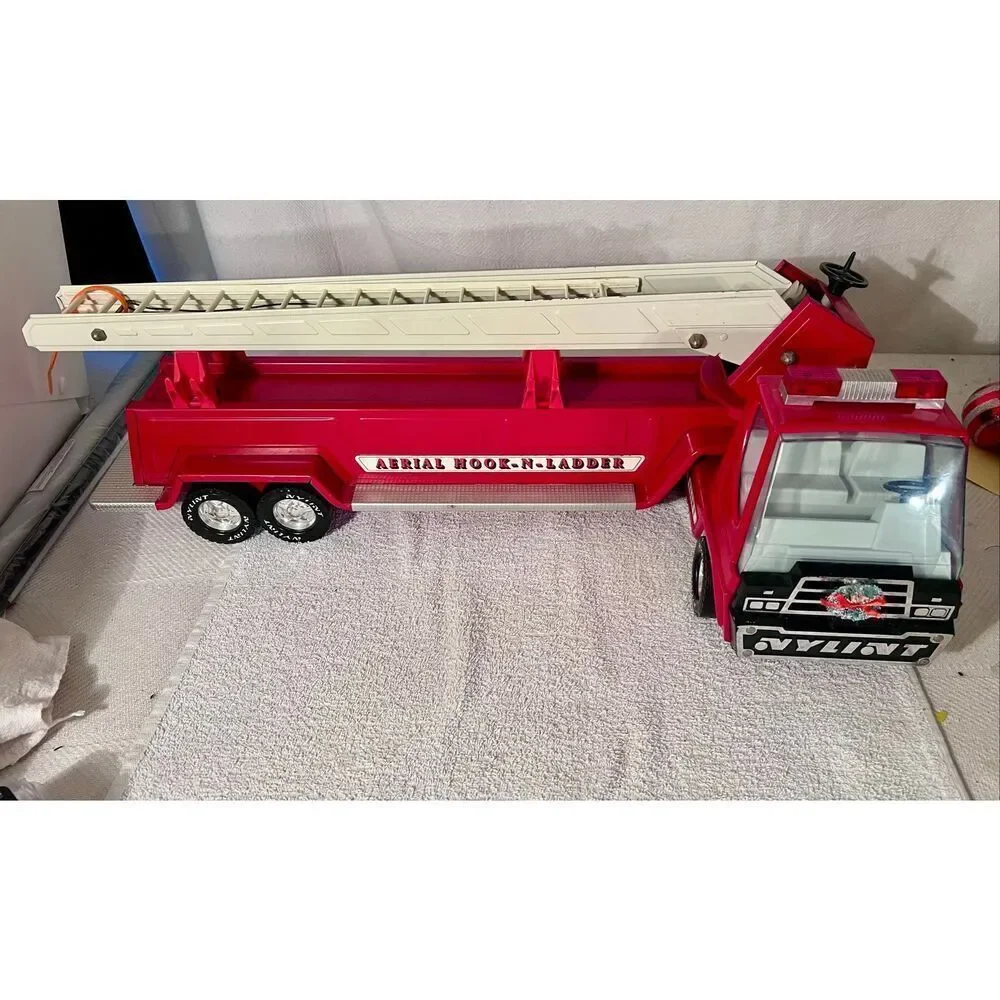 Vintage Nylint Aerial Hook-N-Ladder Fire Truck Toy 1980s Ladder Rescue Vehicle